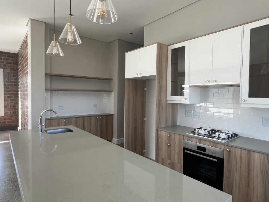 To Let Commercial Property for Rent in Paardevlei Western Cape